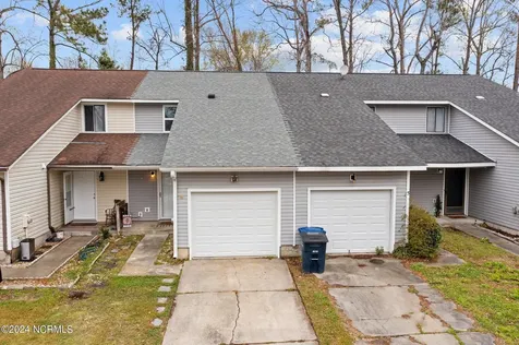4 S Onsville Place Jacksonville NC 28546