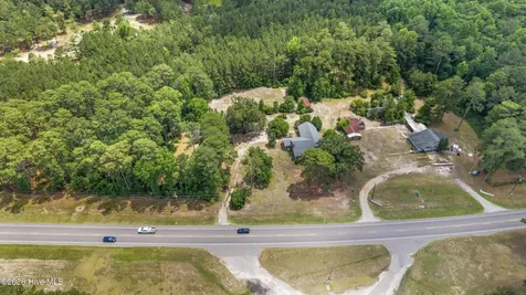 1726 U.s. 701 Highway Elizabethtown NC 28337