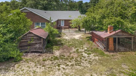 1726 U.s. 701 Highway Elizabethtown NC 28337
