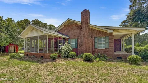 1726 U.s. 701 Highway Elizabethtown NC 28337