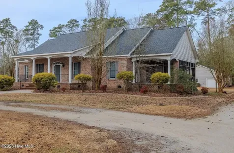 801 Sawmill Landing Road Bath NC 27808