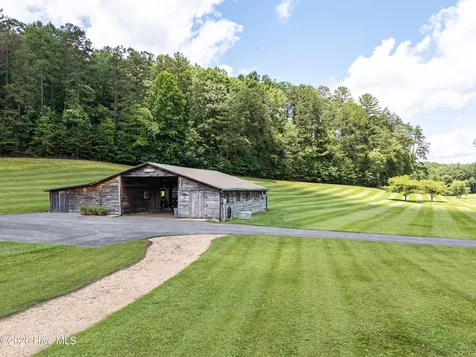 1198 Nature Valley Trail Murphy NC 28906