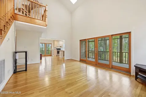 134 W Dowry Creek Belhaven NC 27810
