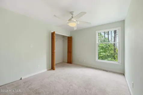134 W Dowry Creek Belhaven NC 27810