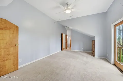 134 W Dowry Creek Belhaven NC 27810