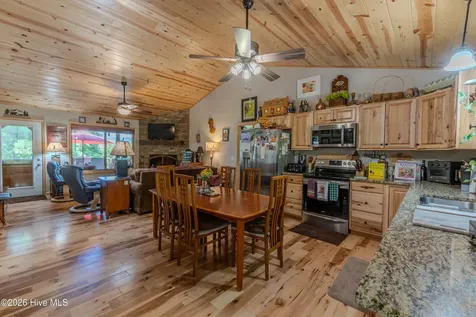 34 Hardwood Trail Murphy NC 28906