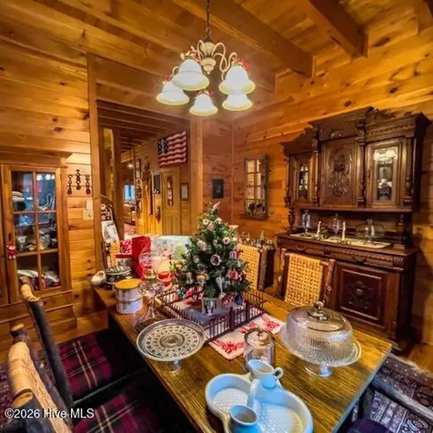 496 Holloway Road Robbinsville NC 28771