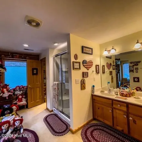 496 Holloway Road Robbinsville NC 28771