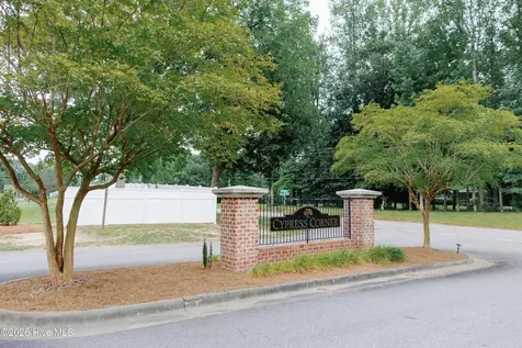 377 Victoria Drive Chocowinity NC 27817