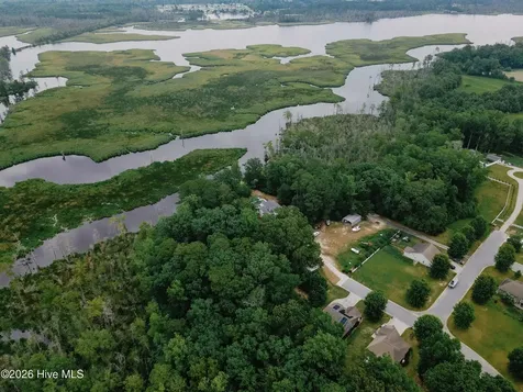 377 Victoria Drive Chocowinity NC 27817