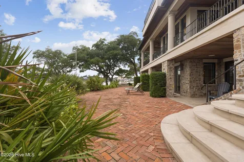 407 Bradley Creek Point Road Wilmington NC 28403