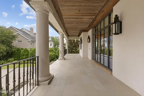 407 Bradley Creek Point Road Wilmington NC 28403