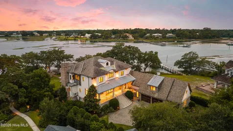 407 Bradley Creek Point Road Wilmington NC 28403