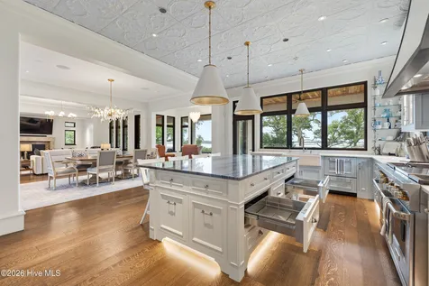 407 Bradley Creek Point Road Wilmington NC 28403