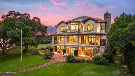 407 Bradley Creek Point Road Wilmington NC 28403