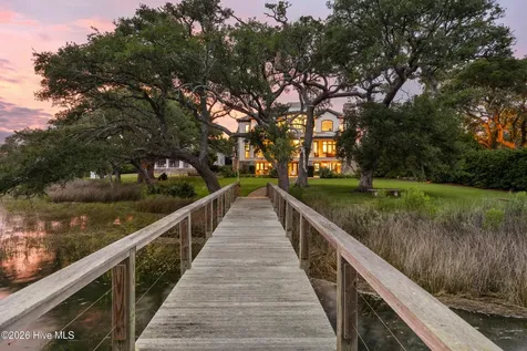 407 Bradley Creek Point Road Wilmington NC 28403