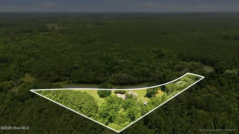 101 Nevil Creek Road Blounts Creek NC 27814