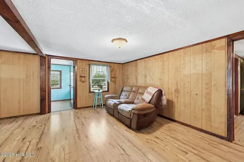 101 Nevil Creek Road Blounts Creek NC 27814