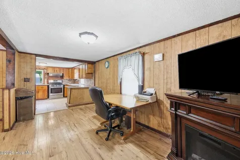 101 Nevil Creek Road Blounts Creek NC 27814