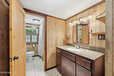 101 Nevil Creek Road Blounts Creek NC 27814