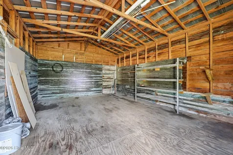 101 Nevil Creek Road Blounts Creek NC 27814