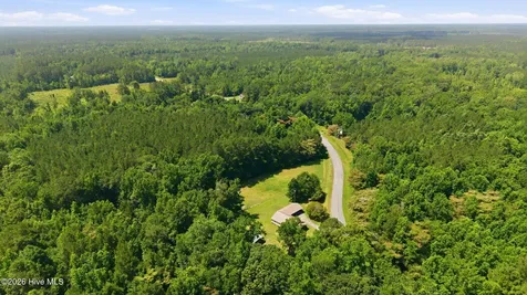 101 Nevil Creek Road Blounts Creek NC 27814