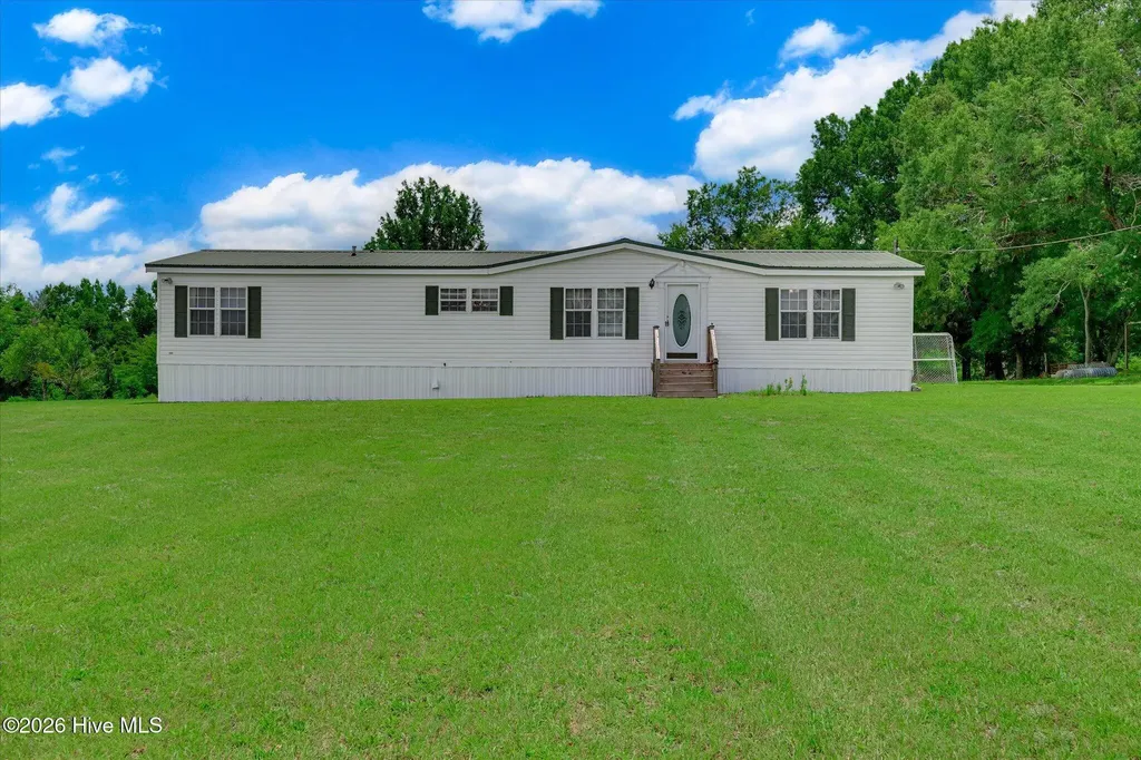1893 Georgia 171 N Louisville GA 30434