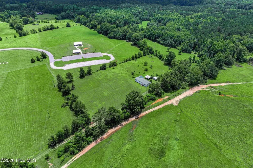 1893 Georgia 171 N Louisville GA 30434
