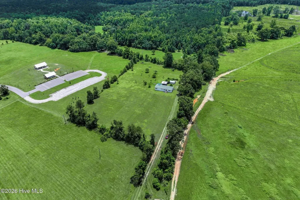 1893 Georgia 171 N Louisville GA 30434