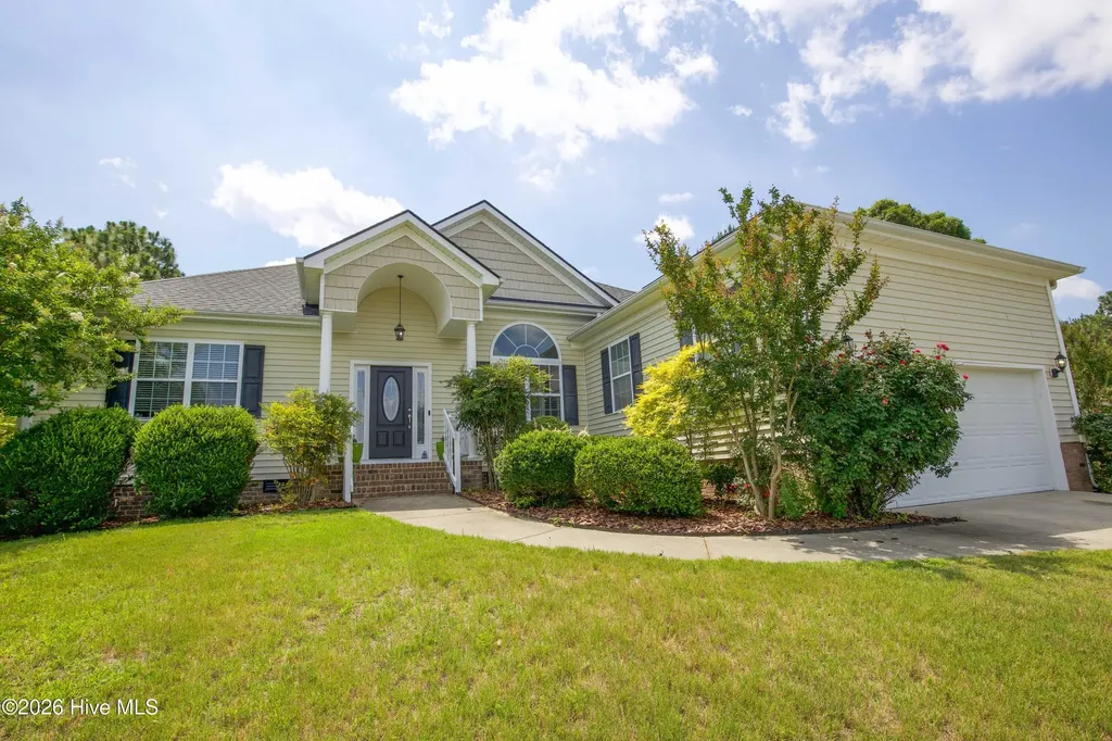 34 Princess Gate Drive Whispering Pines NC 28327