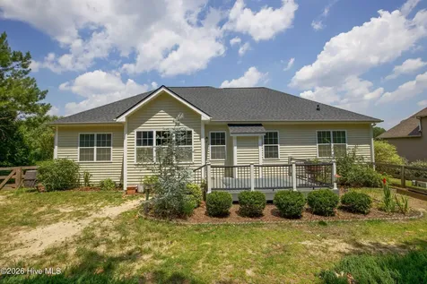 34 Princess Gate Drive Whispering Pines NC 28327