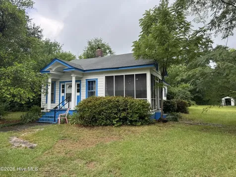 147 Gibbons Street Hamlet NC 28345