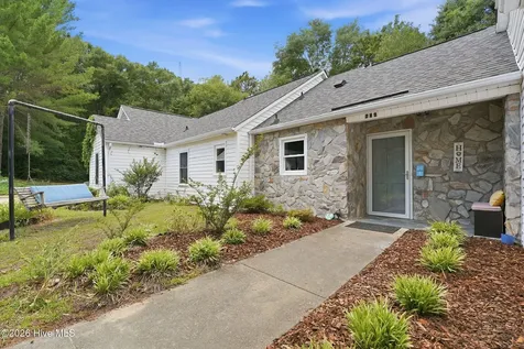 906 Cedar Court Aberdeen NC 28315
