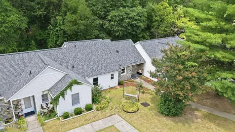 906 Cedar Court Aberdeen NC 28315