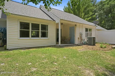 906 Cedar Court Aberdeen NC 28315
