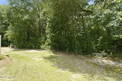 906 Cedar Court Aberdeen NC 28315