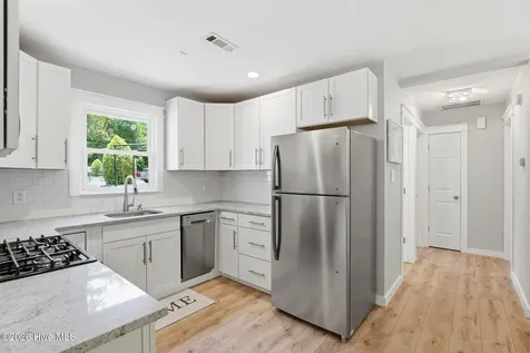 906 Cedar Court Aberdeen NC 28315