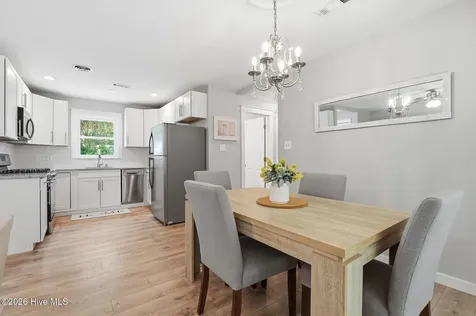 906 Cedar Court Aberdeen NC 28315