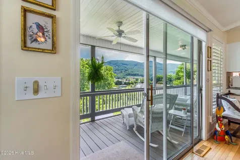 1938 Lakeview Summit Drive Young Harris GA 30582