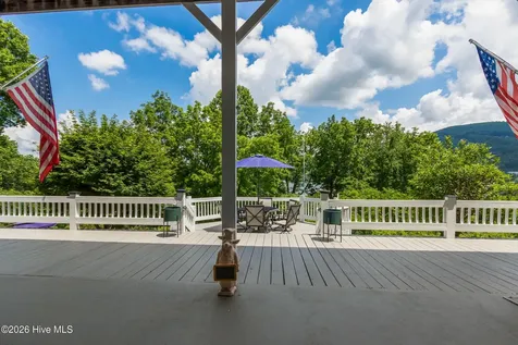 1938 Lakeview Summit Drive Young Harris GA 30582