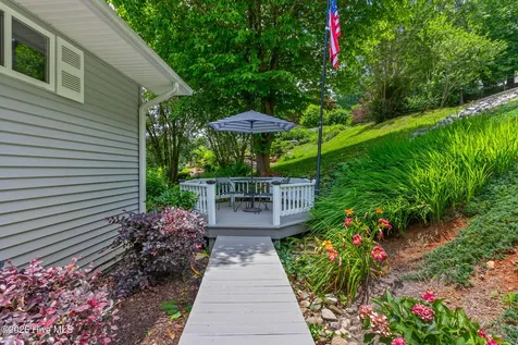 1938 Lakeview Summit Drive Young Harris GA 30582