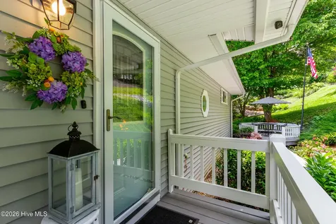 1938 Lakeview Summit Drive Young Harris GA 30582