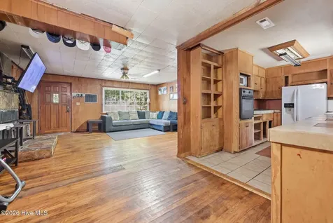 613 Robbinsville Road Andrews NC 28901