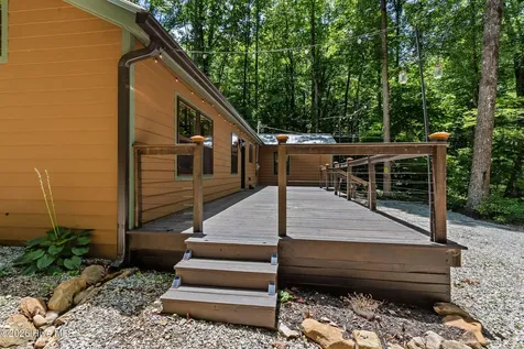 2052 Granny Squirrel Drive Andrews NC 28901