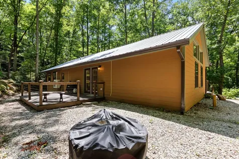 2052 Granny Squirrel Drive Andrews NC 28901