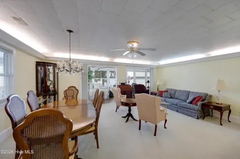 22 Oak Point Road Chocowinity NC 27817
