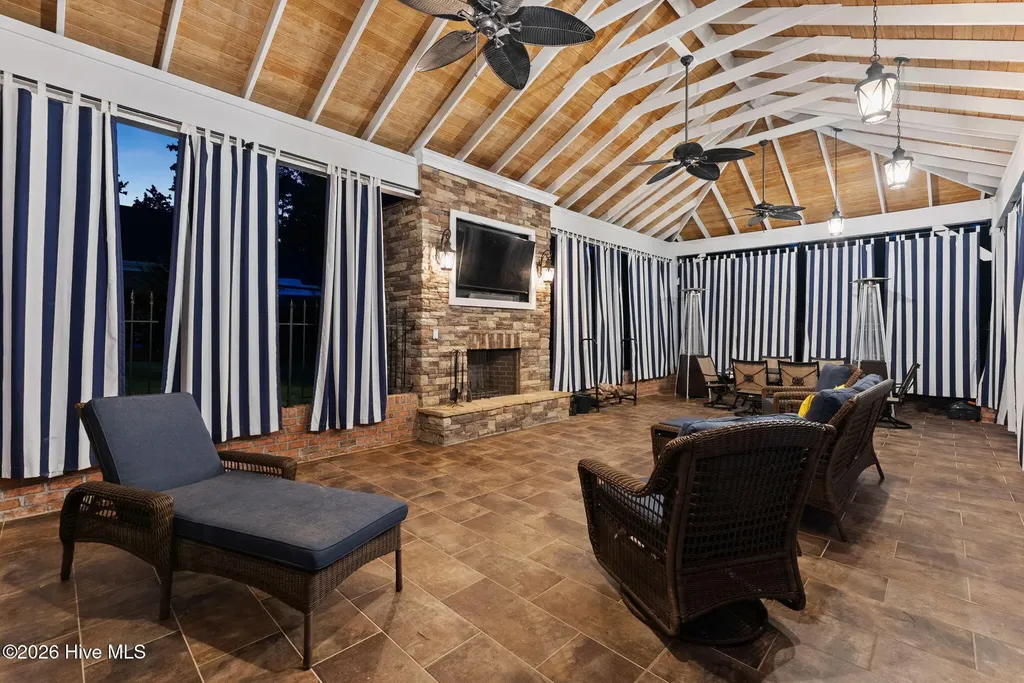 716 Michaels Creek Evans GA 30809