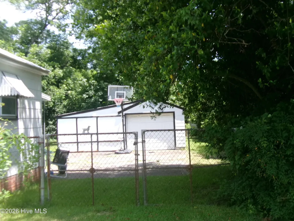 228 NE Memory Drive Augusta GA 30906