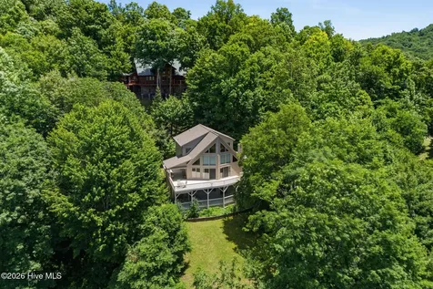 820 Chimney Ridge Drive Topton NC 28781