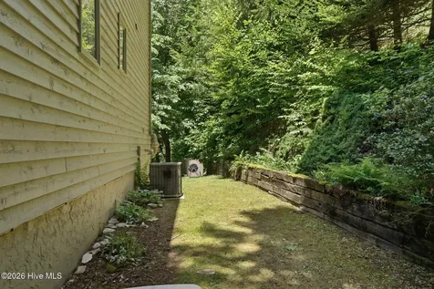 820 Chimney Ridge Drive Topton NC 28781